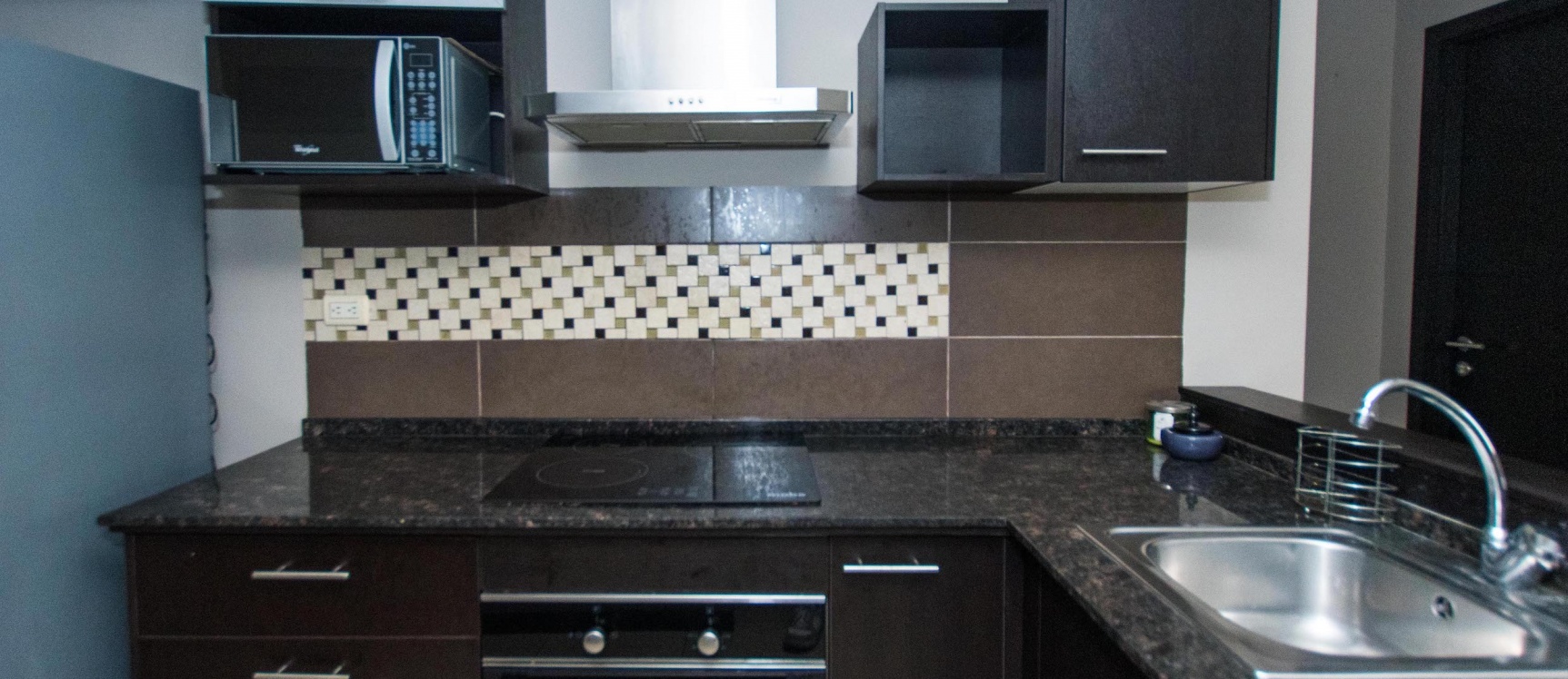 Suite en venta ubicado en Torres Bellini II, Puerto Santa Ana GeoBienes - Departamento en venta ubicado en Torres Bellini II, Puerto Santa Ana - Plusvalia Guayaquil Casas de venta y alquiler Inmobiliaria Ecuador