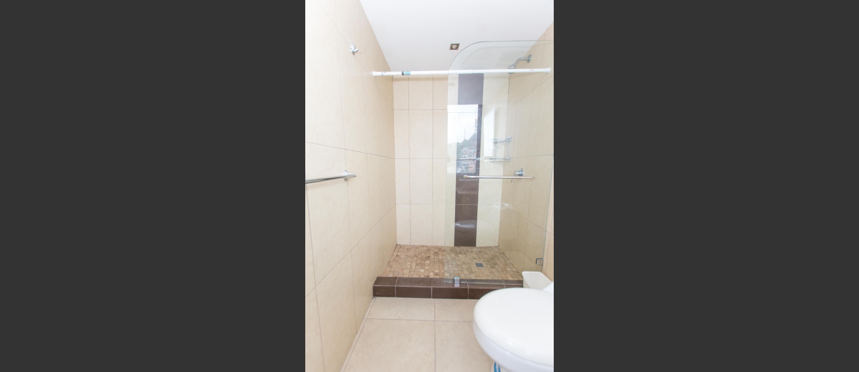 Suite en venta ubicado en Torres Bellini II, Puerto Santa Ana GeoBienes - Departamento en venta ubicado en Torres Bellini II, Puerto Santa Ana - Plusvalia Guayaquil Casas de venta y alquiler Inmobiliaria Ecuador