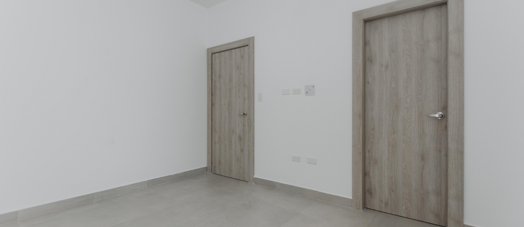 Suite en venta urbanización Punta Esmeralda en via a la Costa, Guayaquil GeoBienes - Suite en venta urbanización Punta Esmeralda en via a la Costa, Guayaquil - Plusvalia Guayaquil Casas de venta y alquiler Inmobiliaria Ecuador