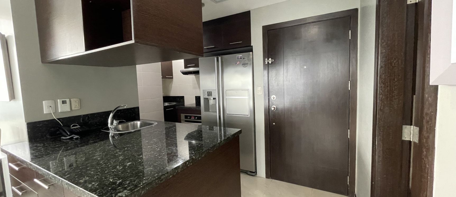 Suite Penthouse amoblada en venta - Elite Building GeoBienes - Suite Penthouse amoblada en venta - Elite Building - Plusvalia Guayaquil Casas de venta y alquiler Inmobiliaria Ecuador