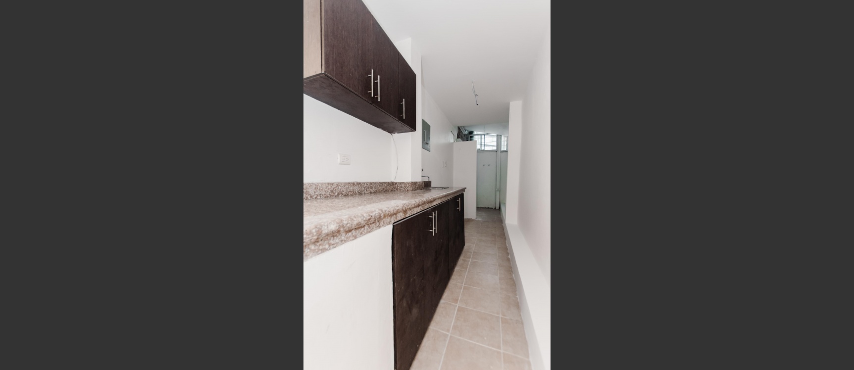 Suite remodelada en alquiler en Urb. Santa Cecilia, Ceibos GeoBienes - Suite remodelada en alquiler en Urb. Santa Cecilia, Ceibos - Plusvalia Guayaquil Casas de venta y alquiler Inmobiliaria Ecuador
