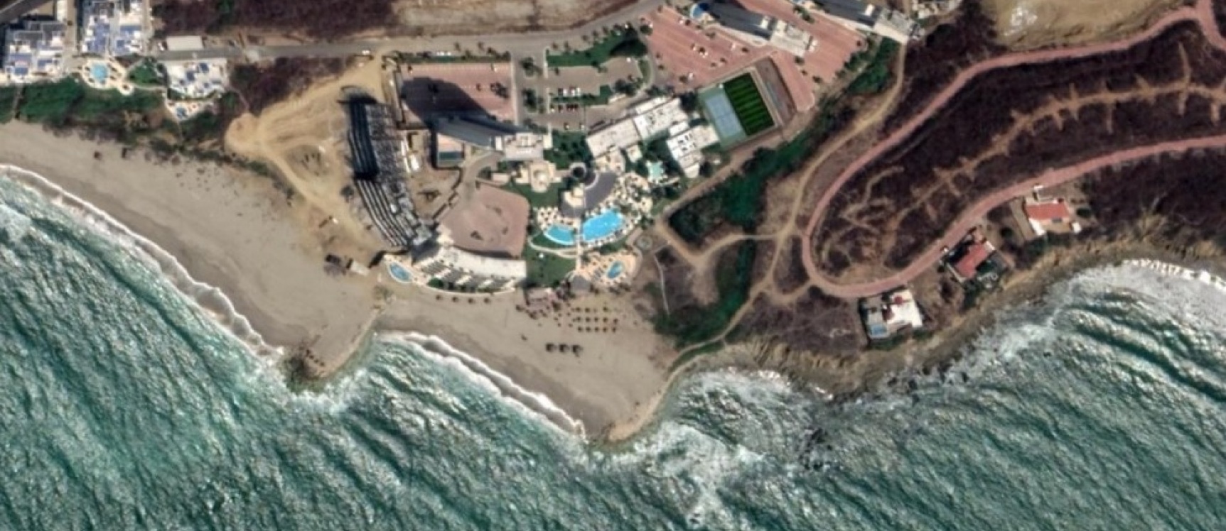 Terreno en venta al pie del mar en la zona más exclusiva de Villamil Playas GeoBienes - Terreno en venta al pie del mar en la zona más exclusiva de Villamil Playas - Plusvalia Guayaquil Casas de venta y alquiler Inmobiliaria Ecuador