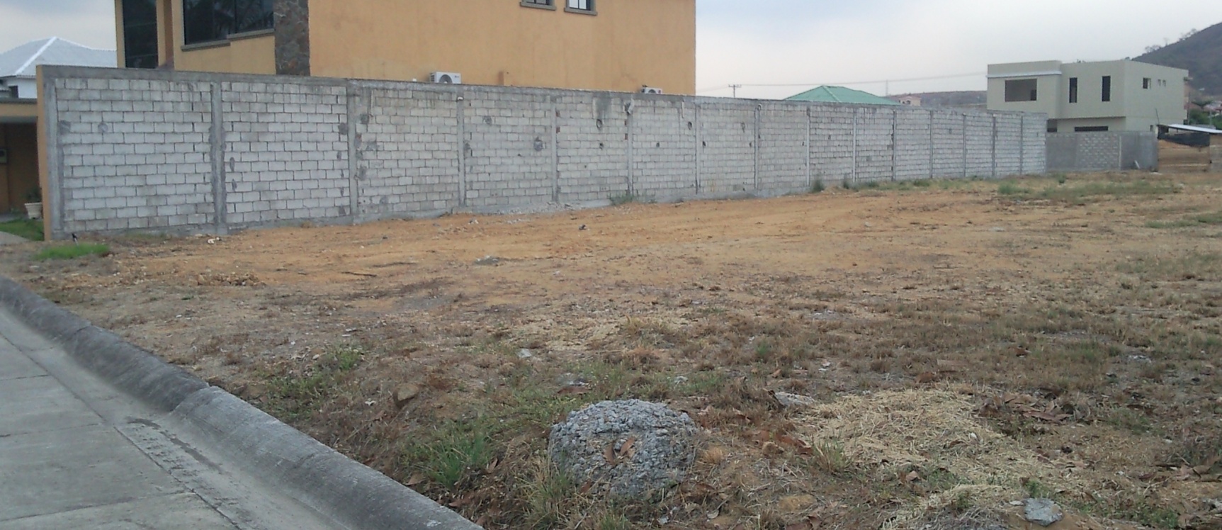 Terreno en Venta Condado Vicolici GeoBienes - Terreno en Venta Condado Vicolinci - Plusvalia Guayaquil Casas de venta y alquiler Inmobiliaria Ecuador
