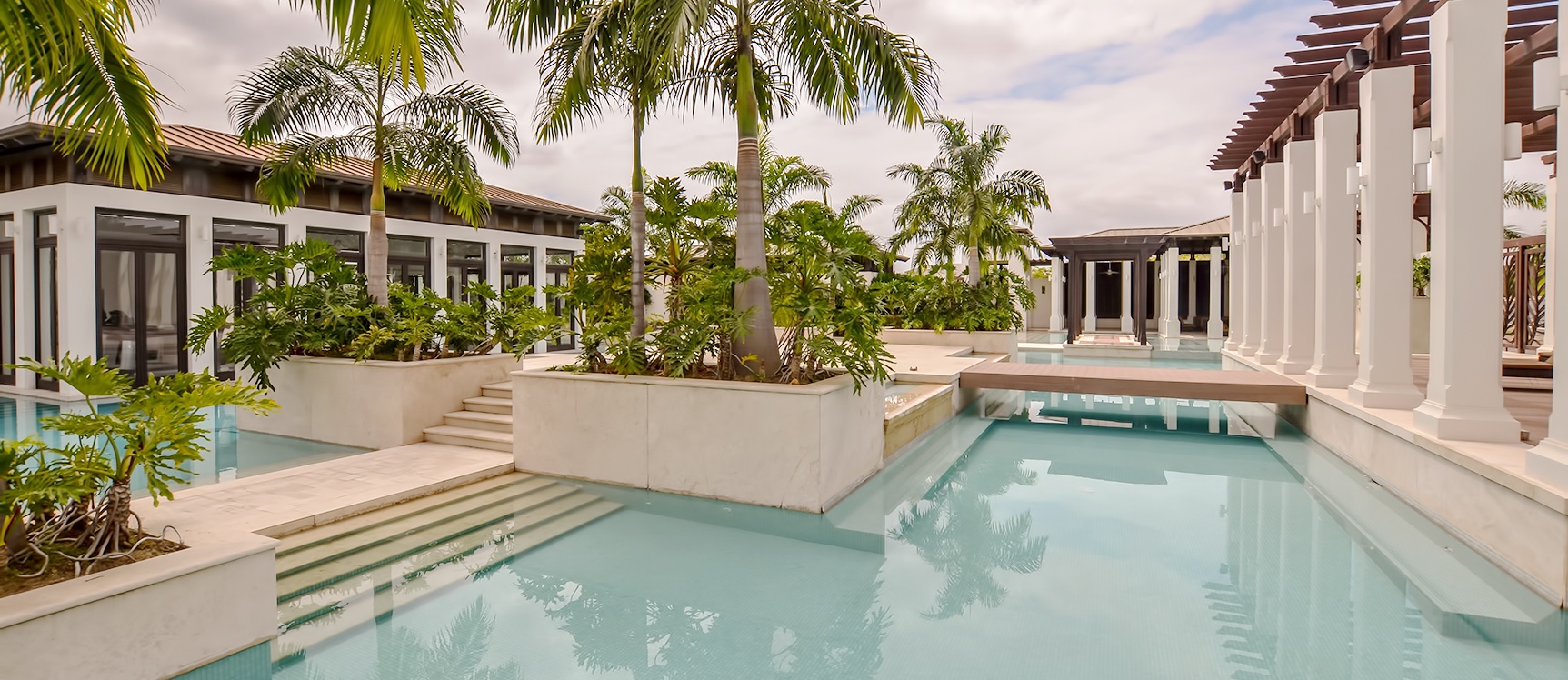 Terreno en venta en Río Lago sector Vía Samborondón GeoBienes - Terreno en venta en Ríolago sector Vía Samborondón - Plusvalia Guayaquil Casas de venta y alquiler Inmobiliaria Ecuador