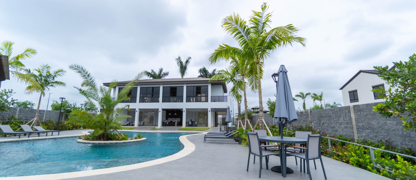 GeoBienes - Terreno en venta en Urb. Costasol km 19 vía a la Costa - Plusvalia Guayaquil Casas de venta y alquiler Inmobiliaria Ecuador