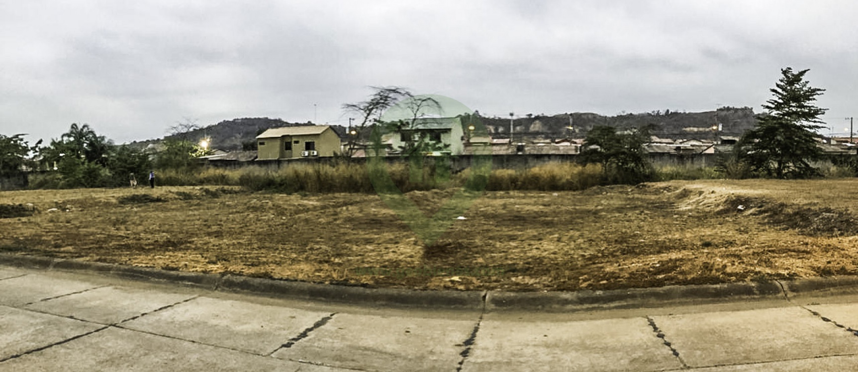 Terreno en venta en Urbanización El Condado vía a Samborondón - La Aurora GeoBienes - Terreno en venta en Urbanización El Condado vía a Samborondón - La Aurora - Plusvalia Guayaquil Casas de venta y alquiler Inmobiliaria Ecuador