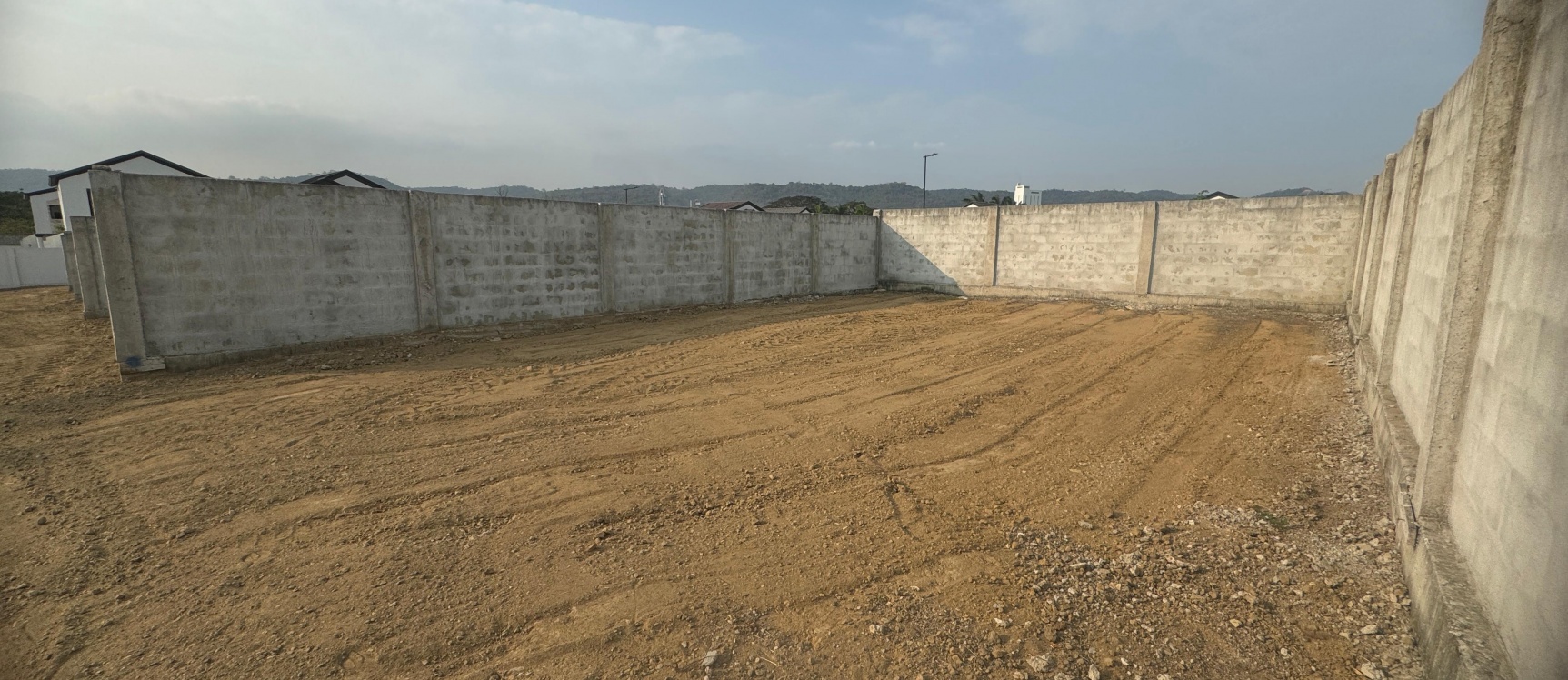 Terreno en venta ubicado en Costa Sol, Vía a la Costa. GeoBienes - Terreno en venta ubicado en Costa Sol, Vía a la Costa. - Plusvalia Guayaquil Casas de venta y alquiler Inmobiliaria Ecuador
