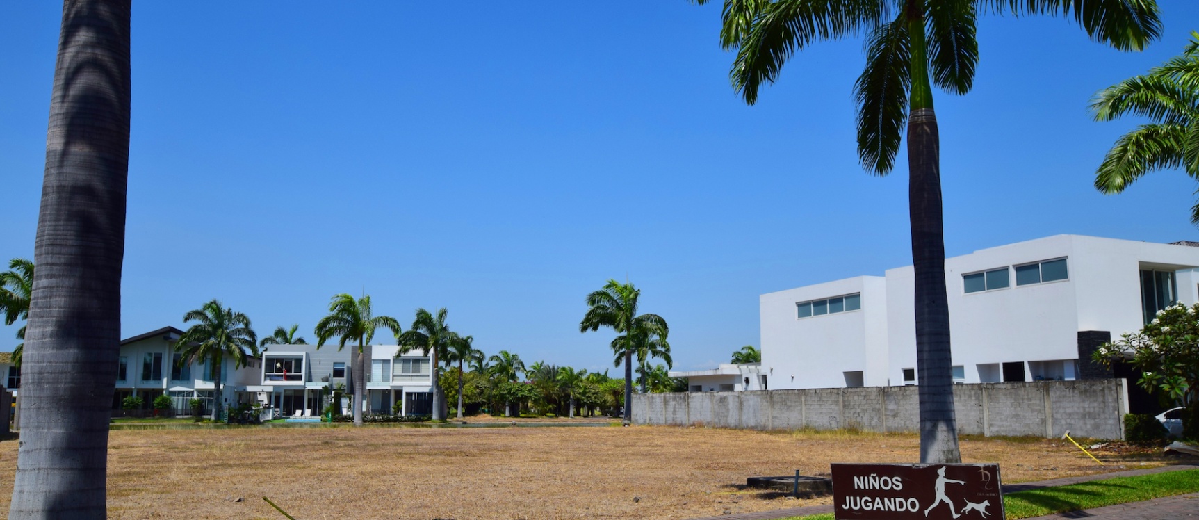 GeoBienes - Terreno en venta ubicado en La Isla Mocolí, Vía Samborondón - Plusvalia Guayaquil Casas de venta y alquiler Inmobiliaria Ecuador