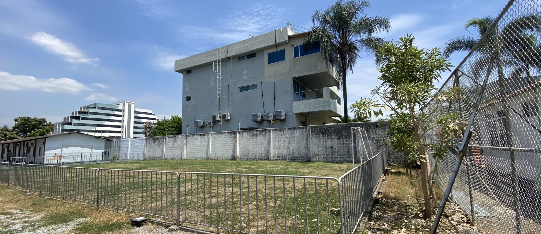 GeoBienes - Terreno, Macrolote en venta, Av. León Febres Cordero - Plusvalia Guayaquil Casas de venta y alquiler Inmobiliaria Ecuador
