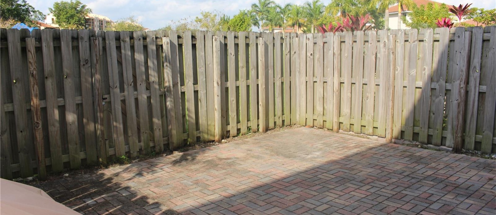 Townhouse a la Venta en MIAMI - Fontainebleau Las Ramblas GeoBienes - Townhouse a la Venta en MIAMI - Fontainebleau Las Ramblas - Plusvalia Guayaquil Casas de venta y alquiler Inmobiliaria Ecuador