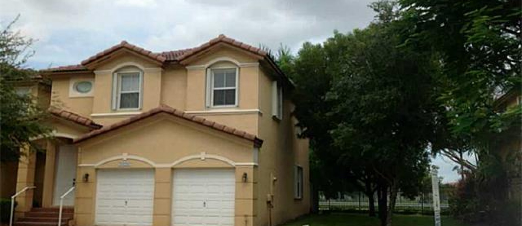 GeoBienes - Venta en Miami: Townhouse Doral- Florida - Plusvalia Guayaquil Casas de venta y alquiler Inmobiliaria Ecuador