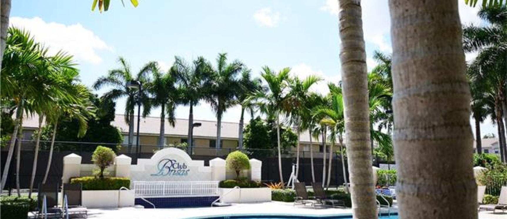 Townhouse en Venta- Las Brisas at Doral GeoBienes - Townhouse en Venta- Las Brisas at Doral - Plusvalia Guayaquil Casas de venta y alquiler Inmobiliaria Ecuador
