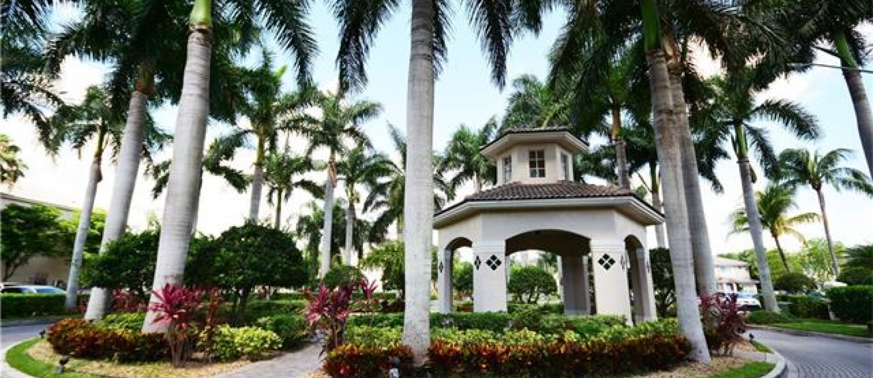 Townhouse en Venta- Las Brisas at Doral GeoBienes - Townhouse en Venta- Las Brisas at Doral - Plusvalia Guayaquil Casas de venta y alquiler Inmobiliaria Ecuador