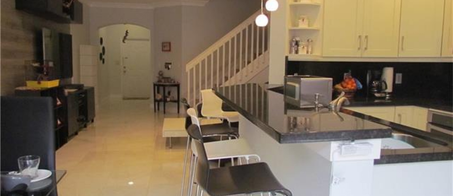 Townhouse en Venta- Leeward Islands atDORAL GeoBienes - Townhouse en Venta- Leeward Islands at DORAL - Plusvalia Guayaquil Casas de venta y alquiler Inmobiliaria Ecuador