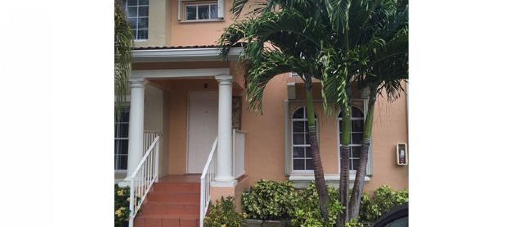 Townhouse en Venta- Veranda at Doral GeoBienes - Townhouse en Venta- Veranda at Doral - Plusvalia Guayaquil Casas de venta y alquiler Inmobiliaria Ecuador