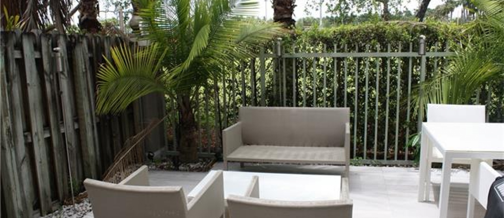 Townhouse en venta THE GATES at Dotal GeoBienes - Townhouse en venta THE GATES at Dotal - Plusvalia Guayaquil Casas de venta y alquiler Inmobiliaria Ecuador