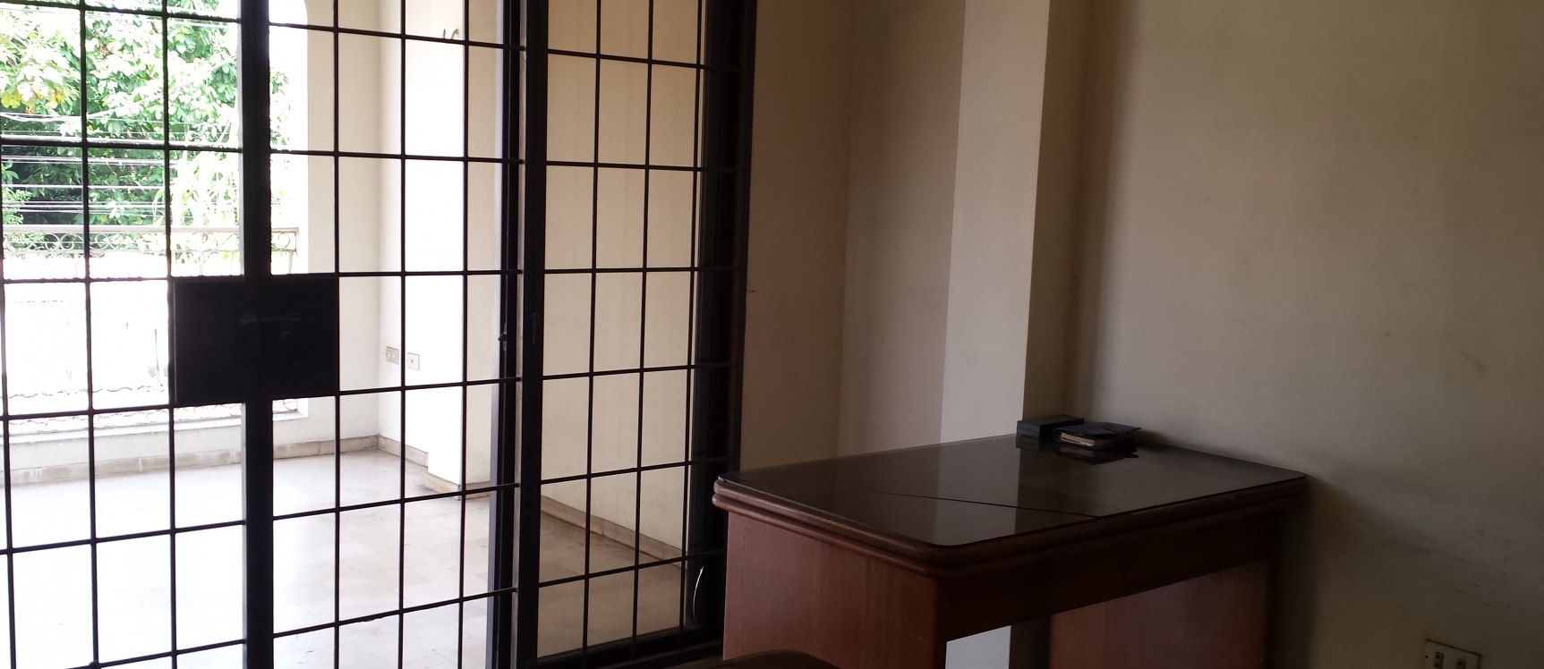 Vendo Casa de Dos Plantas en los Almendros GeoBienes - Vendo Casa de Dos Plantas en los Almendros Guayaquil Ecuador - Plusvalia Guayaquil Casas de venta y alquiler Inmobiliaria Ecuador