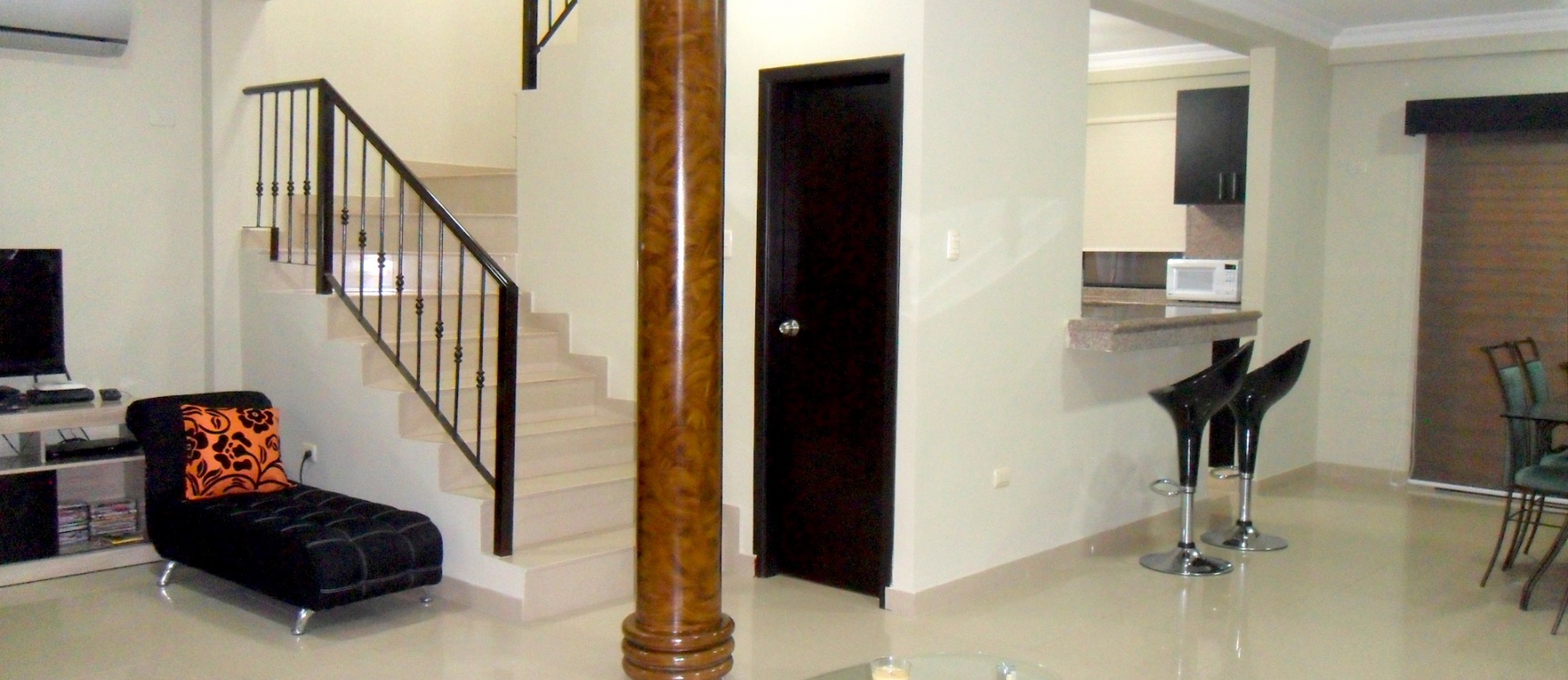 Vendo casa en La Joya Etapa Platino GeoBienes - Casa de venta en Guayaquil sector La Joya etapa Platino - Plusvalia Guayaquil Casas de venta y alquiler Inmobiliaria Ecuador