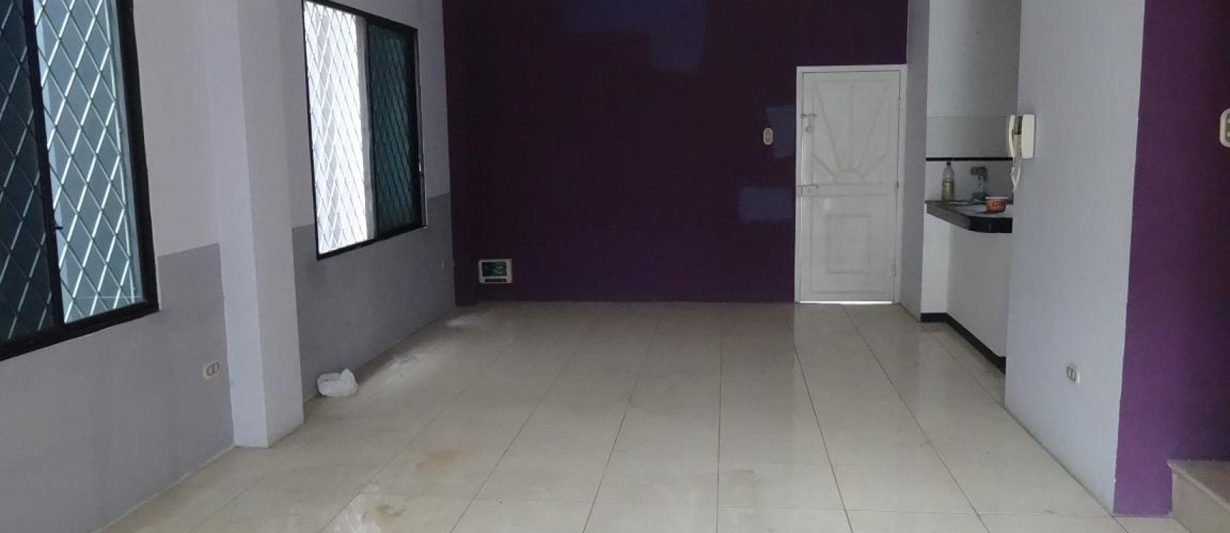 GeoBienes - Vendo casa en Urdenor 2 de dos plantas con terraza. Guayaquil Ecuador - Plusvalia Guayaquil Casas de venta y alquiler Inmobiliaria Ecuador