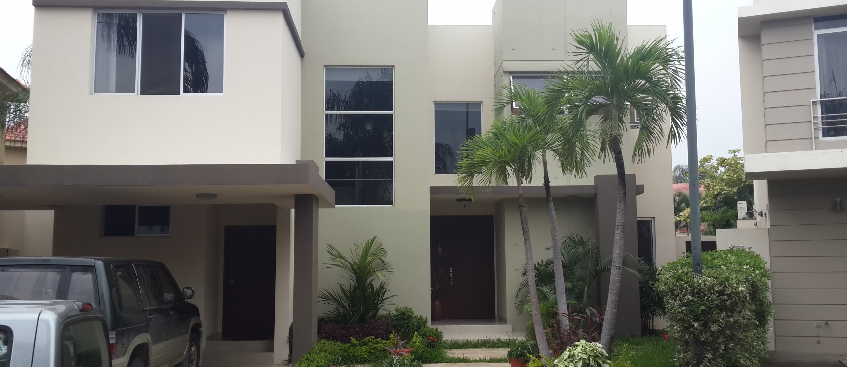 Vendo Casa en Vista Sol Samborondon GeoBienes - Casa en venta en urbanización Vista Sol Samborondon - Plusvalia Guayaquil Casas de venta y alquiler Inmobiliaria Ecuador