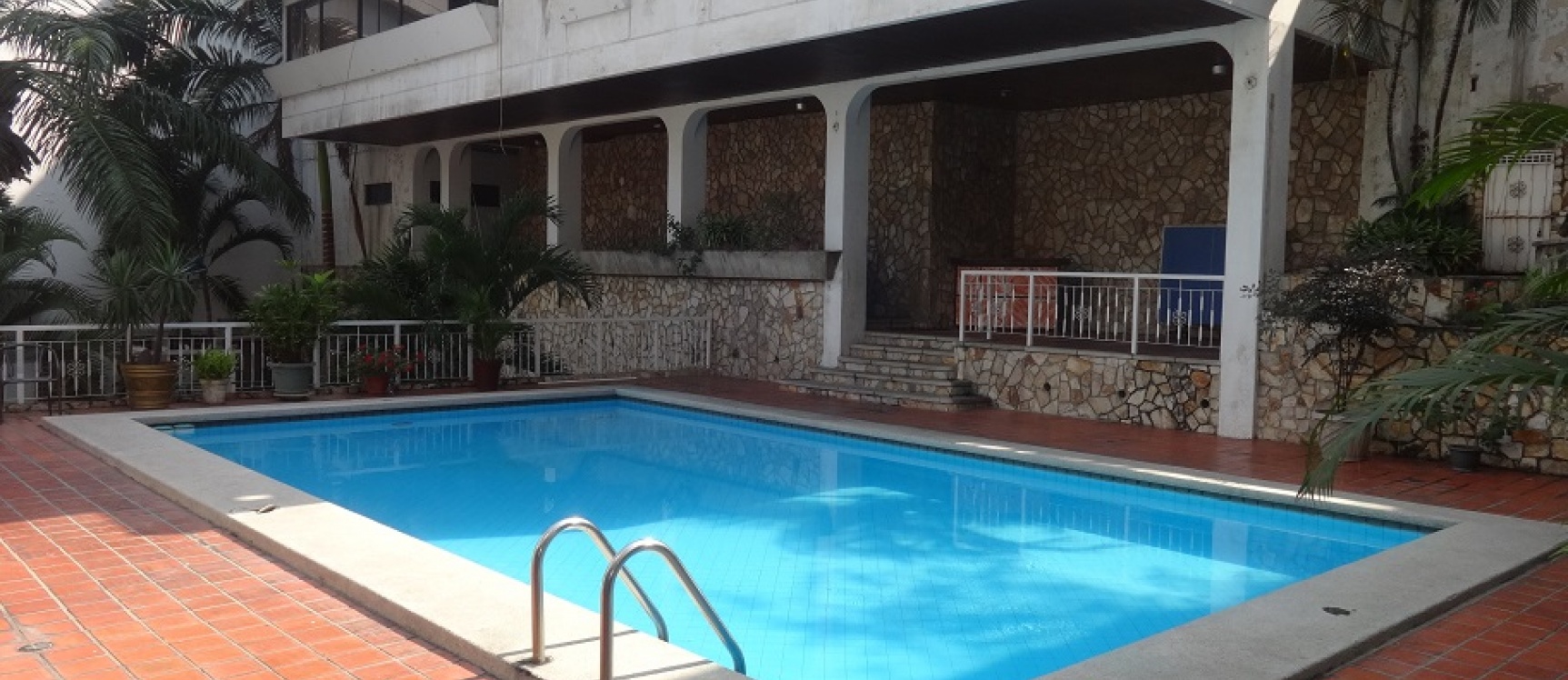 Vendo Departamento, Lomas de Urdesa GeoBienes - Vendo Departamento, Lomas de Urdesa - Plusvalia Guayaquil Casas de venta y alquiler Inmobiliaria Ecuador