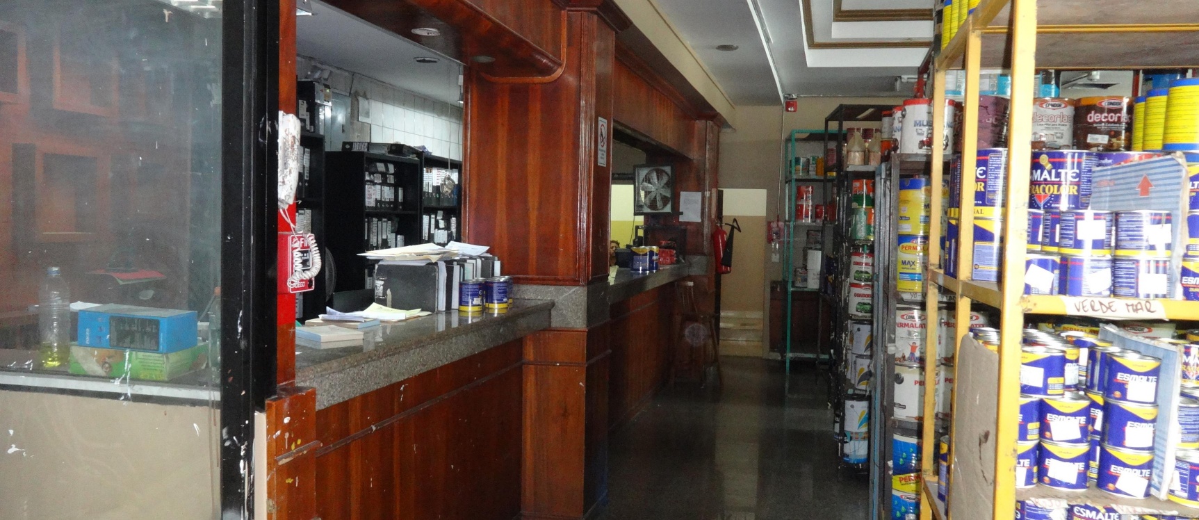 Vendo edificio comercial en el centro de Guayaquil, Av, Quito y calle Luque, Esquinero. GeoBienes - En venta edificio comercial en el centro de Guayaquil - Plusvalia Guayaquil Casas de venta y alquiler Inmobiliaria Ecuador
