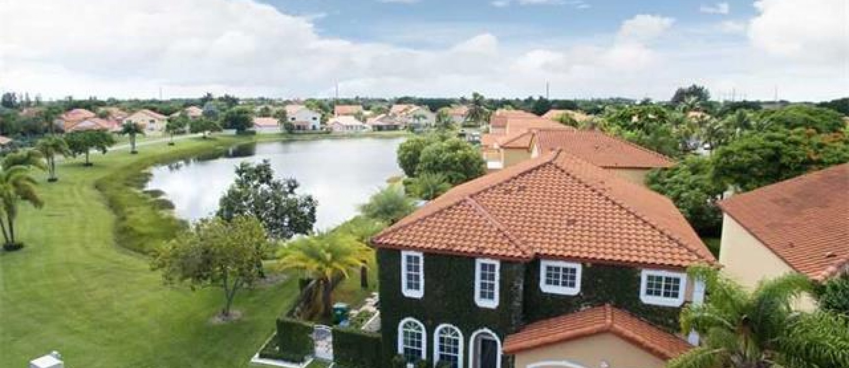 Doral Park-MIAMI GeoBienes - Casa en venta en Doral Park - Miami Florida - Plusvalia Guayaquil Casas de venta y alquiler Inmobiliaria Ecuador