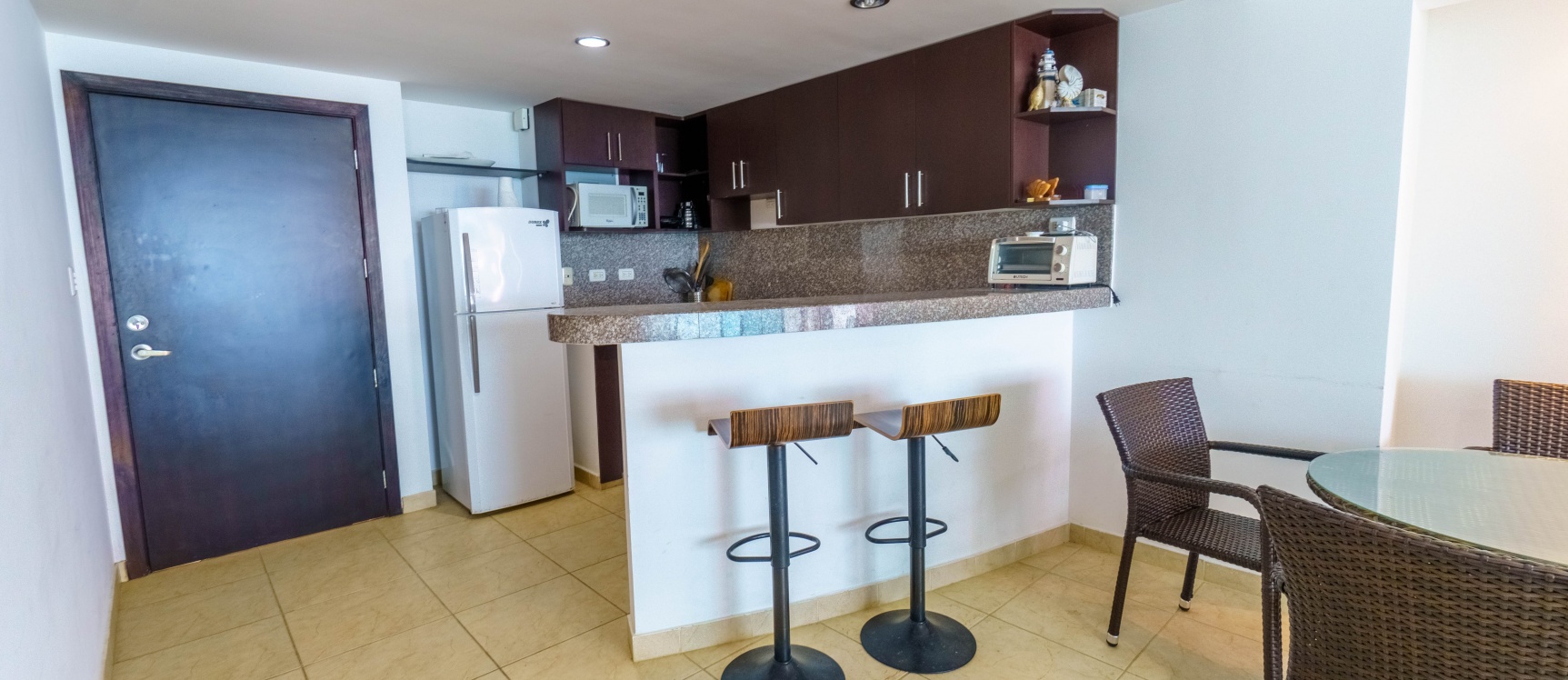 Venta de departamento en Torre Oceánica, Salinas GeoBienes - Venta de departamento en Torre Oceánica, Salinas - Plusvalia Guayaquil Casas de venta y alquiler Inmobiliaria Ecuador