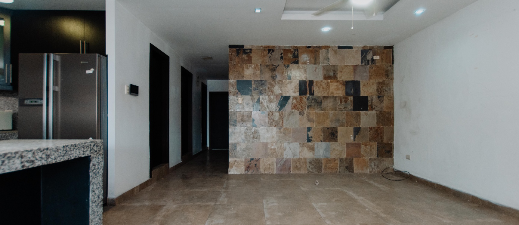 Venta de departamento en zona de Los Ceibos, Guayaquil GeoBienes - Venta de departamento en zona de Los Ceibos, Guayaquil - Plusvalia Guayaquil Casas de venta y alquiler Inmobiliaria Ecuador