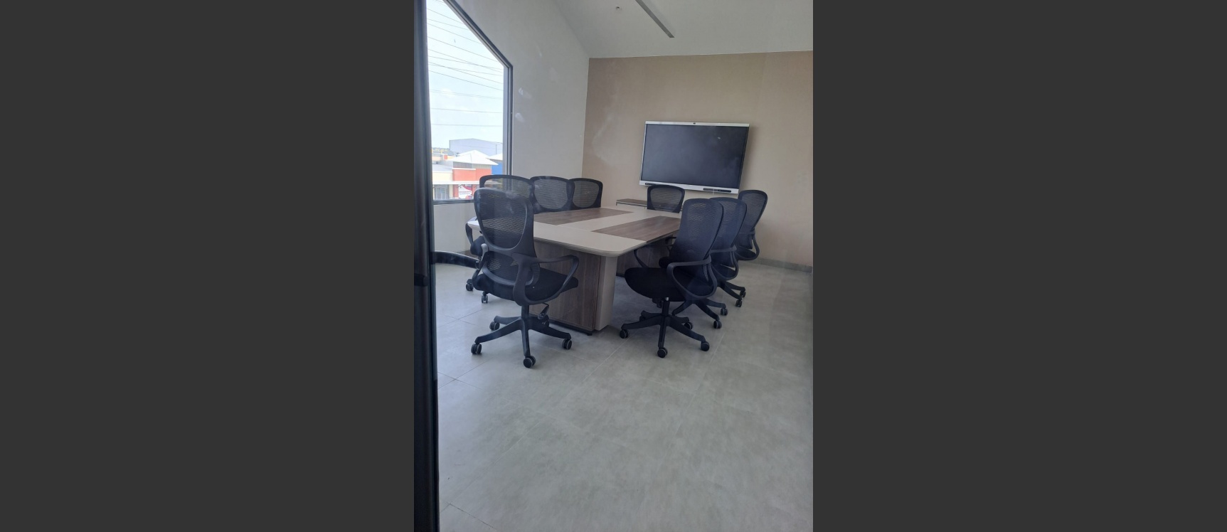 GeoBienes - Venta de local u oficina en Almax, vía Samborondón - Plusvalia Guayaquil Casas de venta y alquiler Inmobiliaria Ecuador