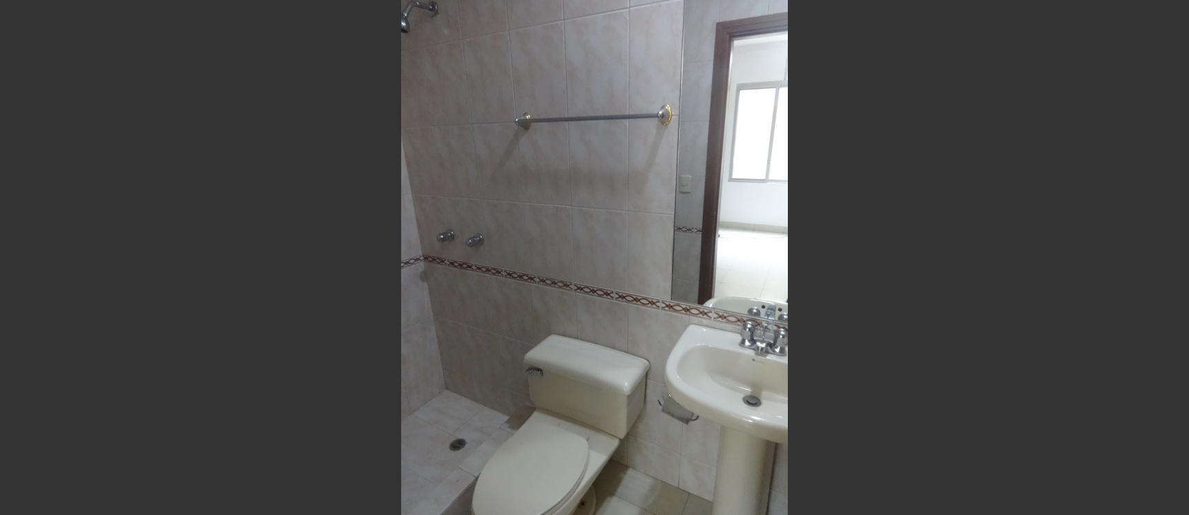 Departamento Vía Samborondón Km 2,5 San Andrés GeoBienes - Vía Samborondón Km 2,5 San Andrés departamento en venta - Plusvalia Guayaquil Casas de venta y alquiler Inmobiliaria Ecuador