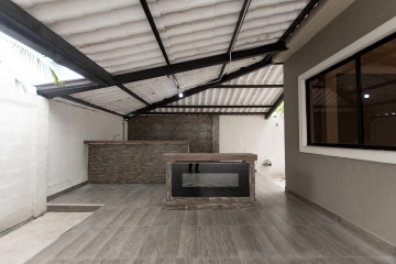 GeoBienes - Casa de 4 habitaciones en venta urbanización Portal al Sol, vía a la Costa - Plusvalia Guayaquil Casas de venta y alquiler Inmobiliaria Ecuador