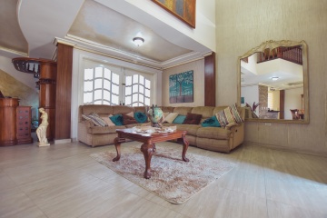 Casa en alquiler en la Urbanización Santa María de Casa Grande, Vía Samborondón GeoBienes - Casa en alquiler en la Urbanización Santa María de Casa Grande, Vía Samborondón - Plusvalia Guayaquil Casas de venta y alquiler Inmobiliaria Ecuador