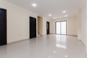 GeoBienes - Casa en alquiler ubicada en Urbanización La Romareda, av. Narcisa de Jesús - Plusvalia Guayaquil Casas de venta y alquiler Inmobiliaria Ecuador
