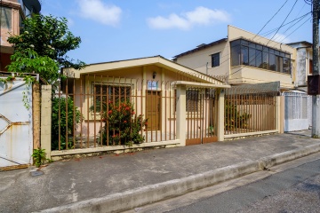 GeoBienes - Casa en venta ubicada en Cdla. Ferroviaria, Guayaquil - Plusvalia Guayaquil Casas de venta y alquiler Inmobiliaria Ecuador