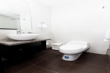 GeoBienes - Departamento amoblado en alquiler en Torre del Sol, norte de Guayaquil - Plusvalia Guayaquil Casas de venta y alquiler Inmobiliaria Ecuador