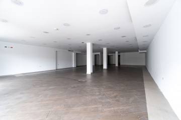 Local comercial en alquiler sobre la Av. San Jorge, Kennedy, Guayaquil GeoBienes - Local comercial en alquiler sobre la Av. San Jorge, Kennedy, Guayaquil - Plusvalia Guayaquil Casas de venta y alquiler Inmobiliaria Ecuador