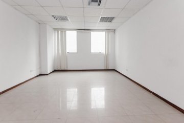 GeoBienes - Oficina en venta Trade Building, Ciudad del Sol, Cdla. Simon Bolivar - Plusvalia Guayaquil Casas de venta y alquiler Inmobiliaria Ecuador