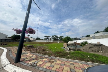 GeoBienes - Terreno en venta ubicado en Urbanización Biblos, Samborondón - Plusvalia Guayaquil Casas de venta y alquiler Inmobiliaria Ecuador