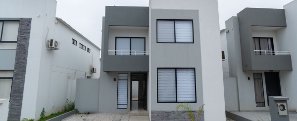 Casa en venta en La Joya etapa Aquamarina, vía Daule