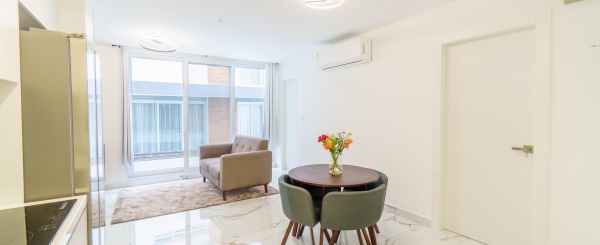 Departamento DE ESTRENO amoblado en alquiler Torres de la Costa, Vía a la Costa