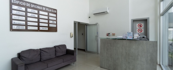 Oficina o consultorio en alquiler ubicado en Edificio CIVE, Villa Club, La Aurora