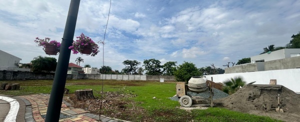 Terreno en venta ubicado en Urbanización Biblos, Samborondón